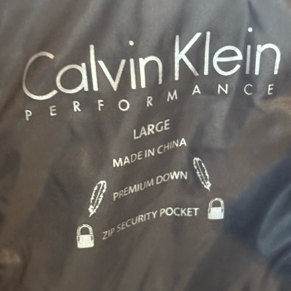 Calvin Klein Light Pink Puffer Vest - Picture 7 of 9